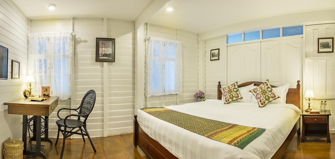 Baankachitpan Bangkok Hotel Екстер'єр фото