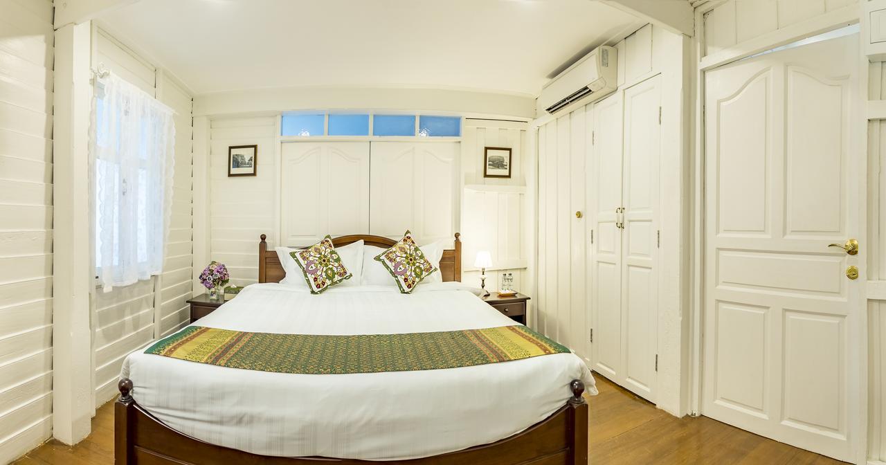 Baankachitpan Bangkok Hotel Екстер'єр фото