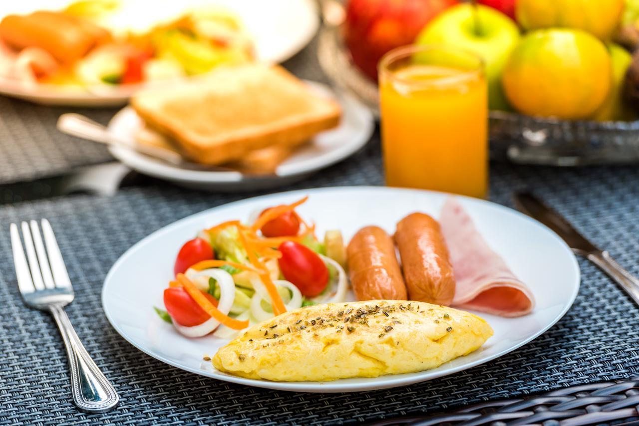 Baankachitpan Bangkok Hotel Екстер'єр фото