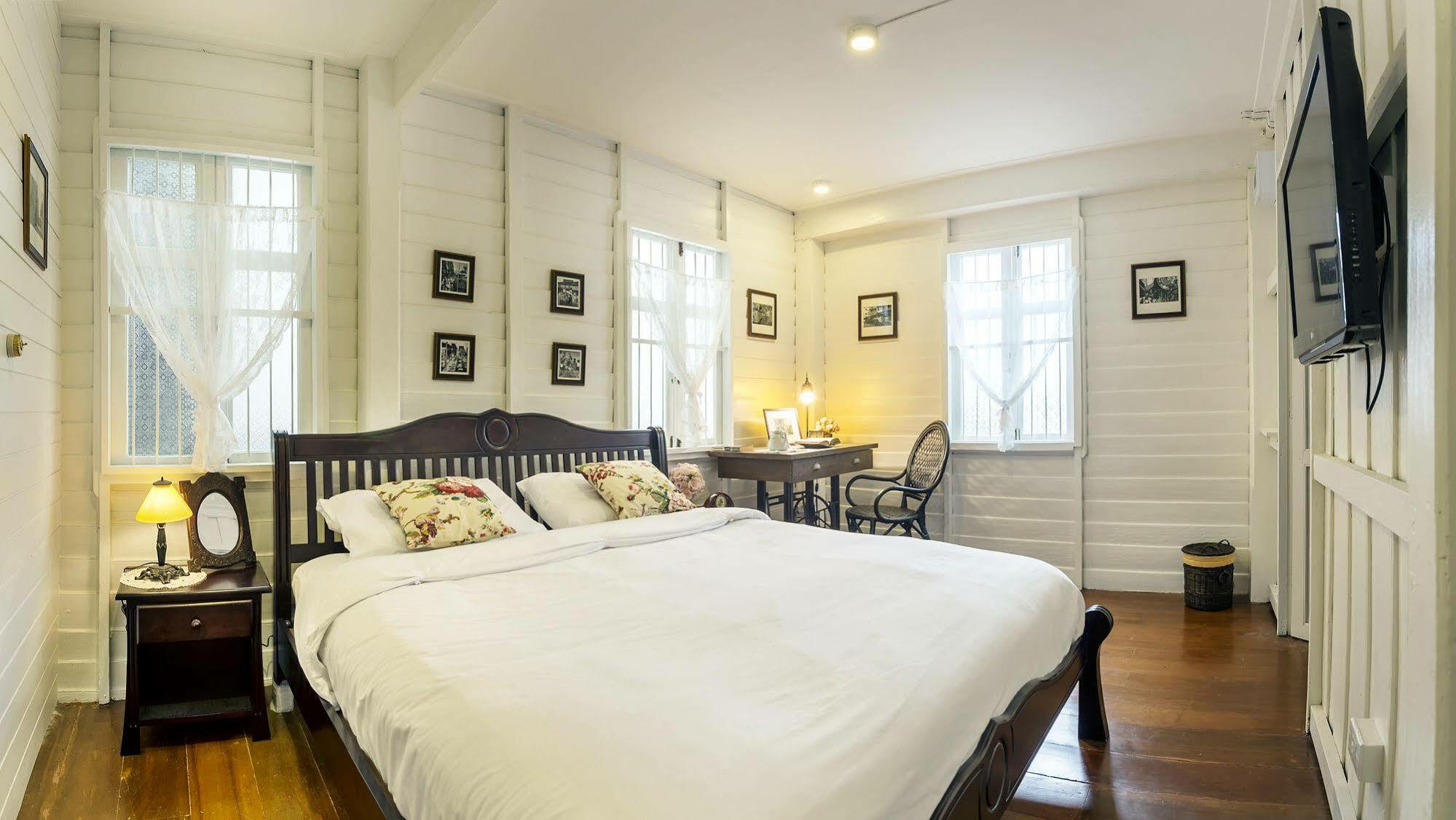 Baankachitpan Bangkok Hotel Екстер'єр фото